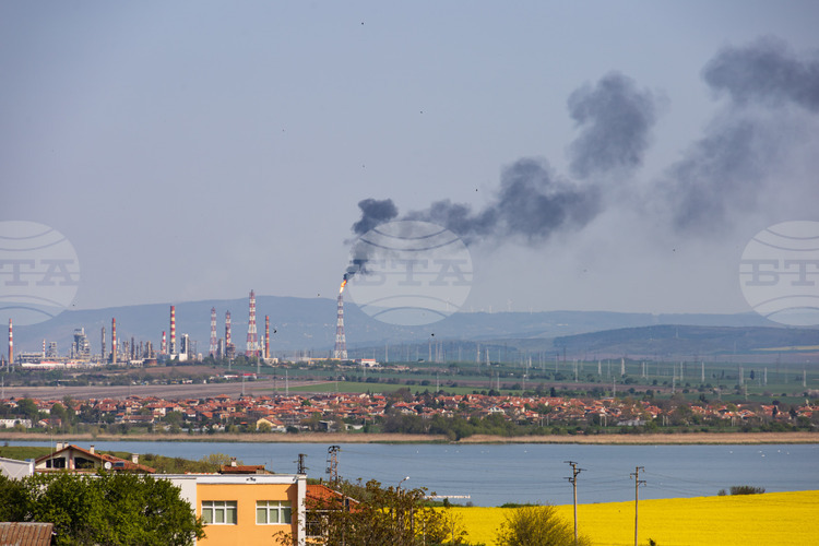 BTA :: Three Parties Unveil Plan to Terminate Lukoil Concession for Oil ...