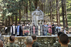 Бузлуджа - Хаджи Димитър - годишнина - честване