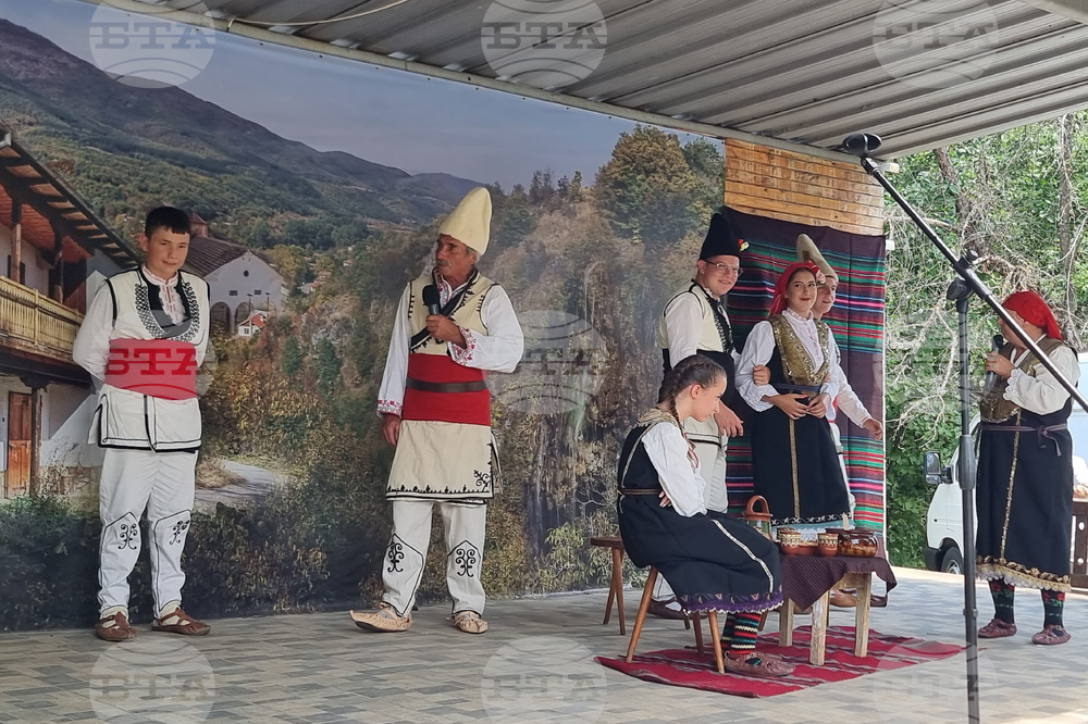 Село Пещера - Девети фолклорен събор-конкурс на сватбената обредност