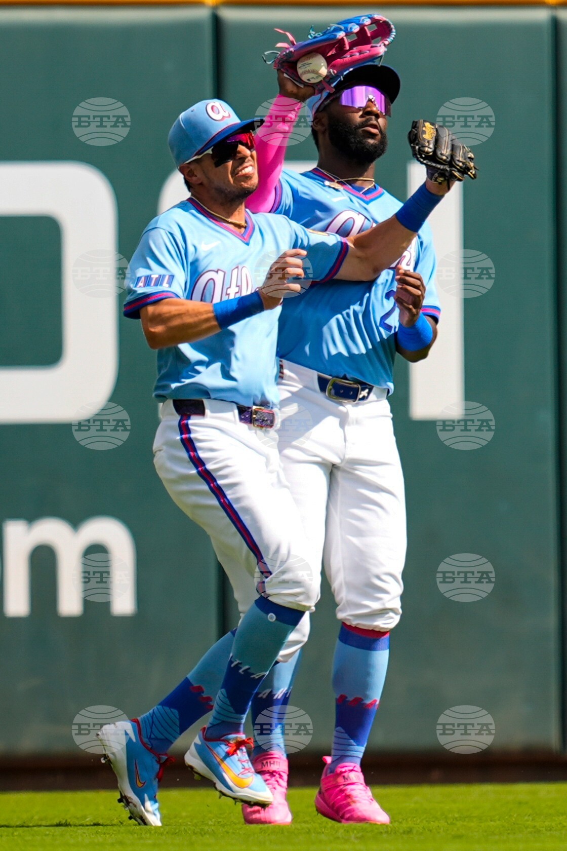 Rangers Braves Baseball