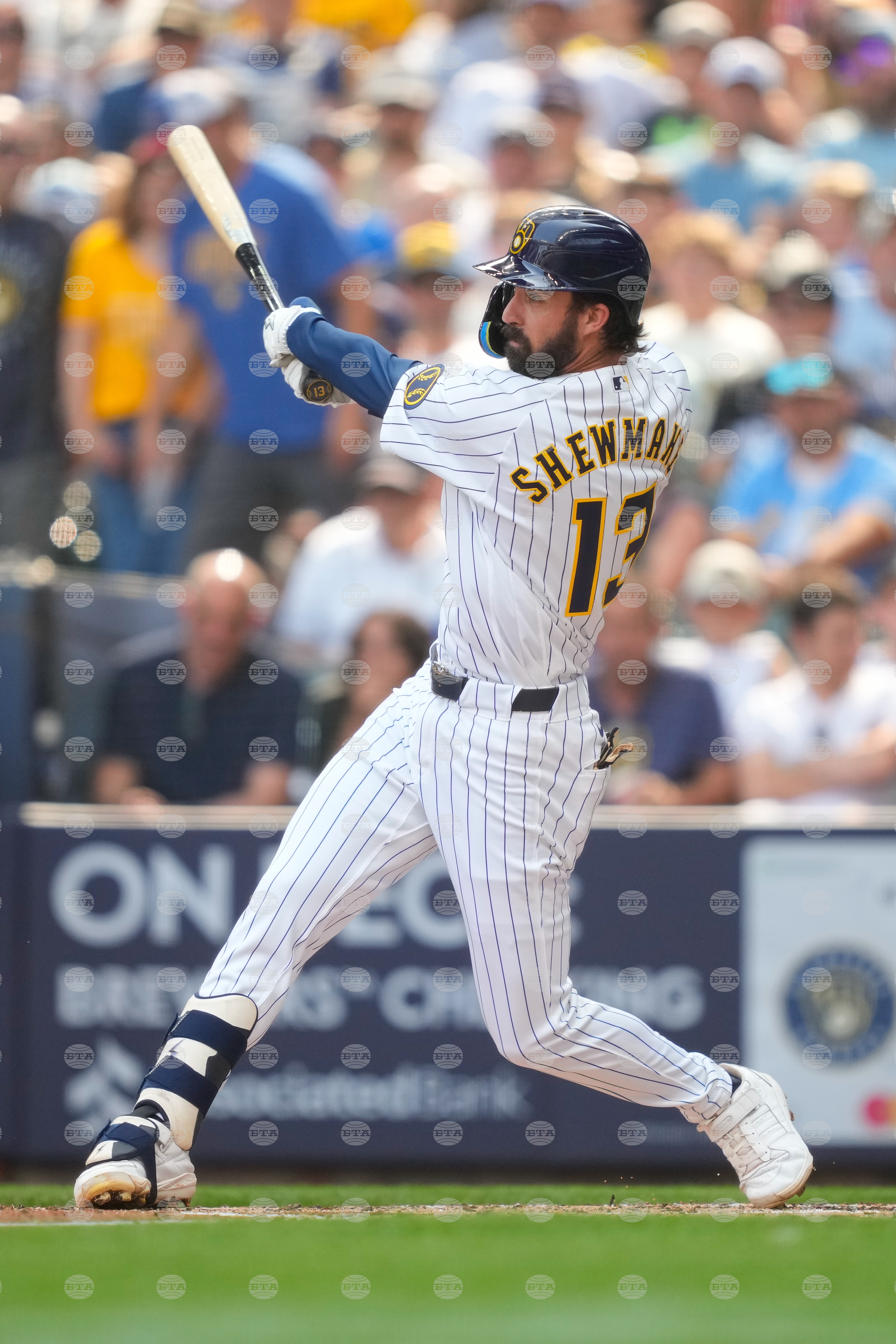Marlins Brewers Baseball
