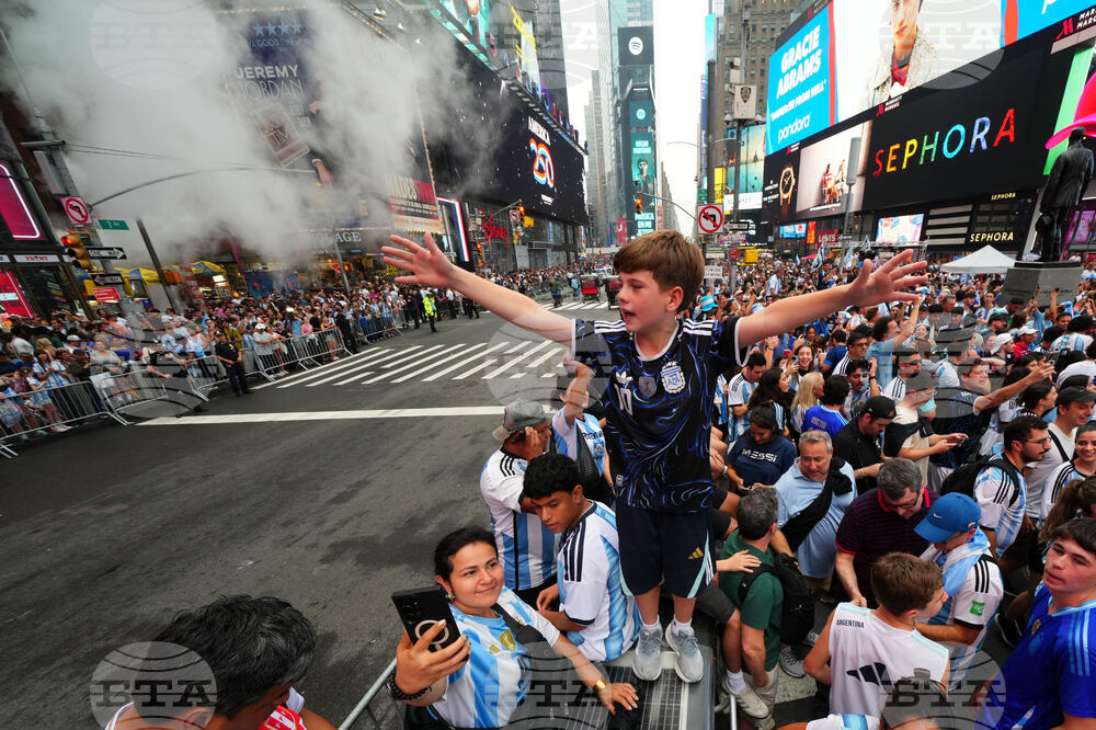 APTOPIX Argentina Spain WCup Soccer