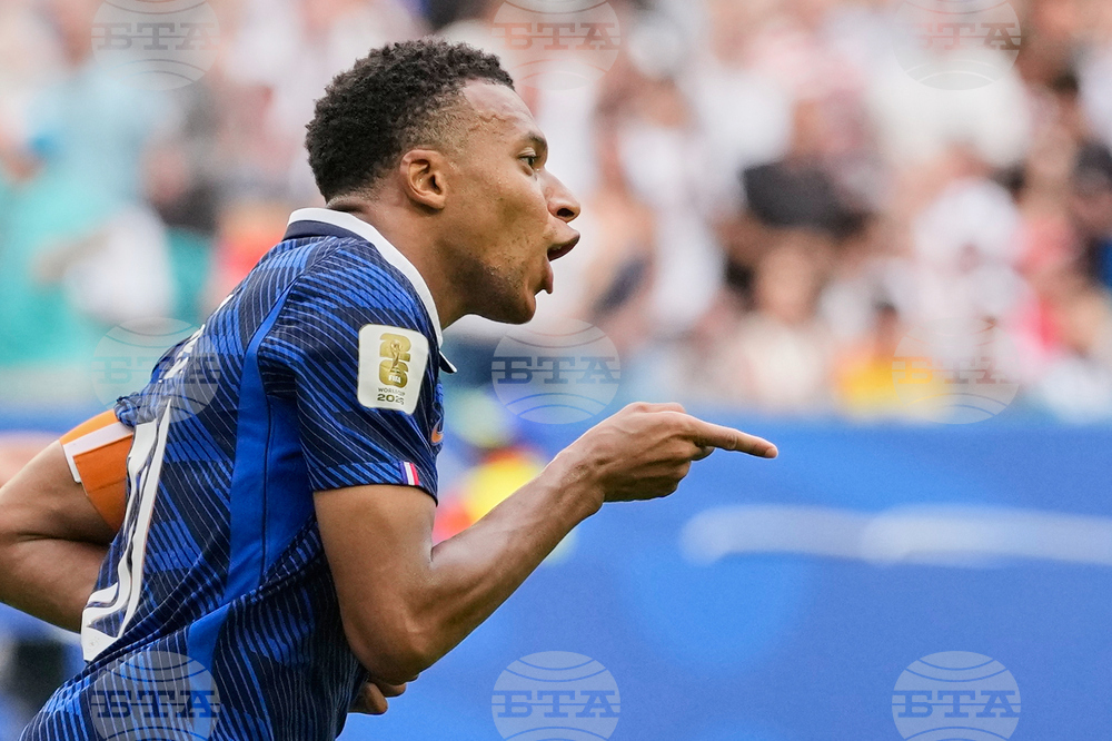 APTOPIX England France WCup Soccer