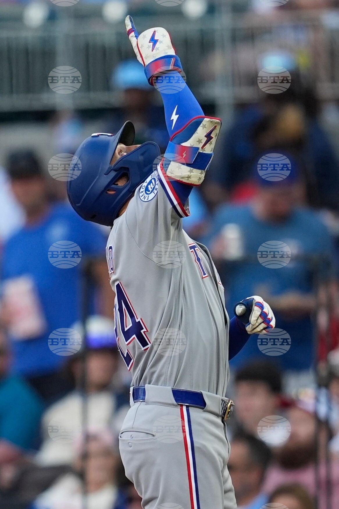 Rangers Braves Baseball