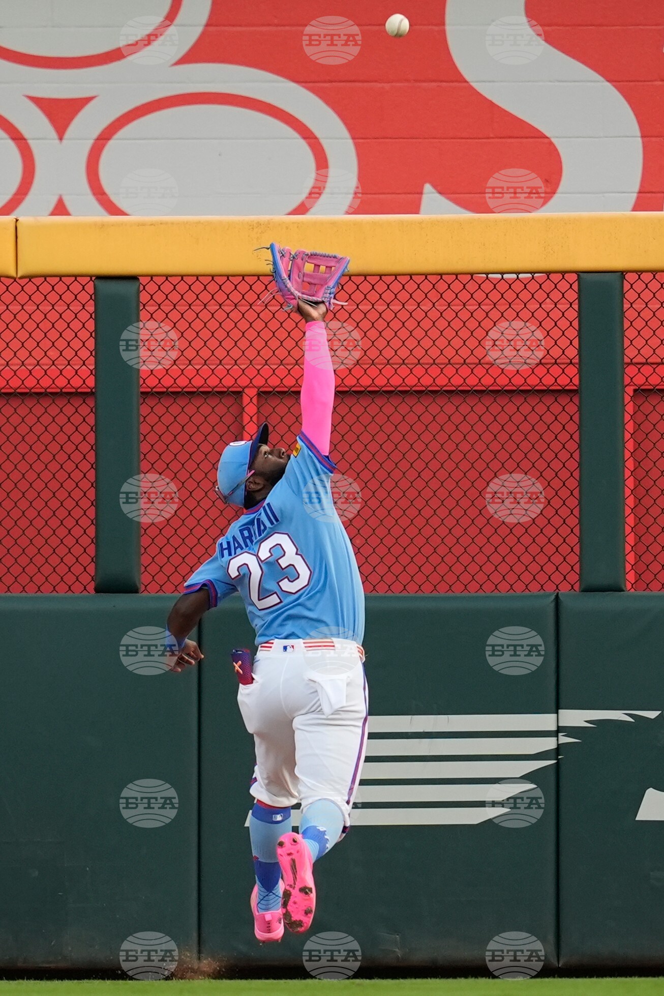 Rangers Braves Baseball