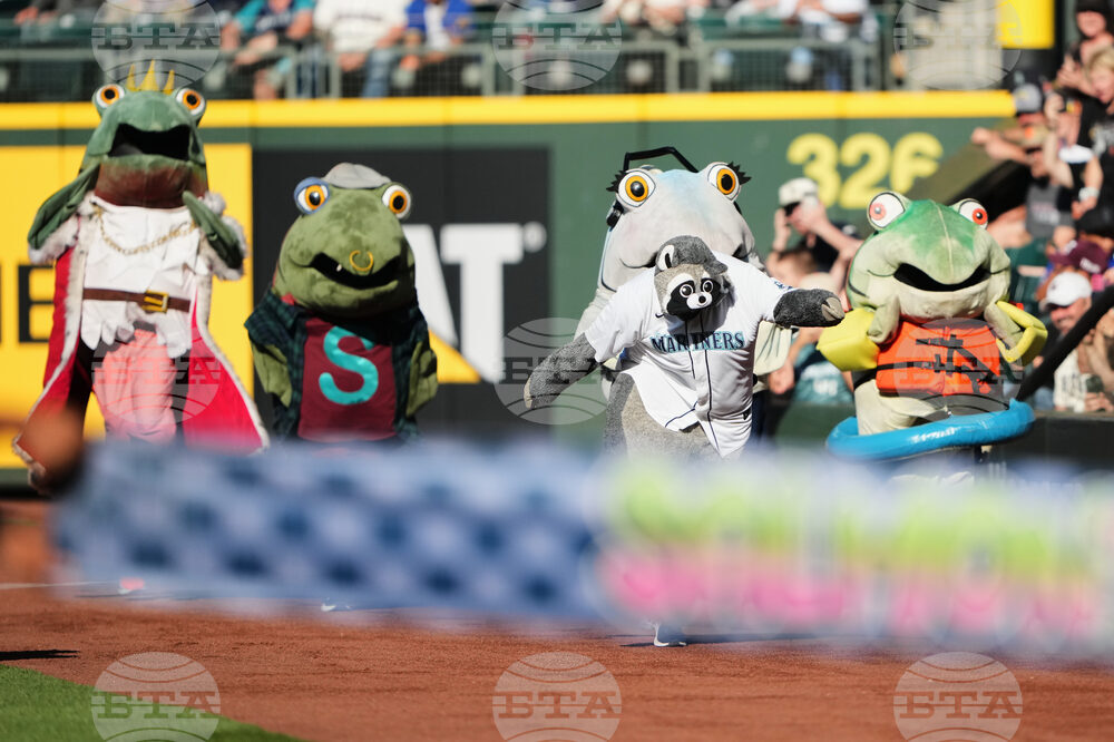 Giants Mariners Baseball