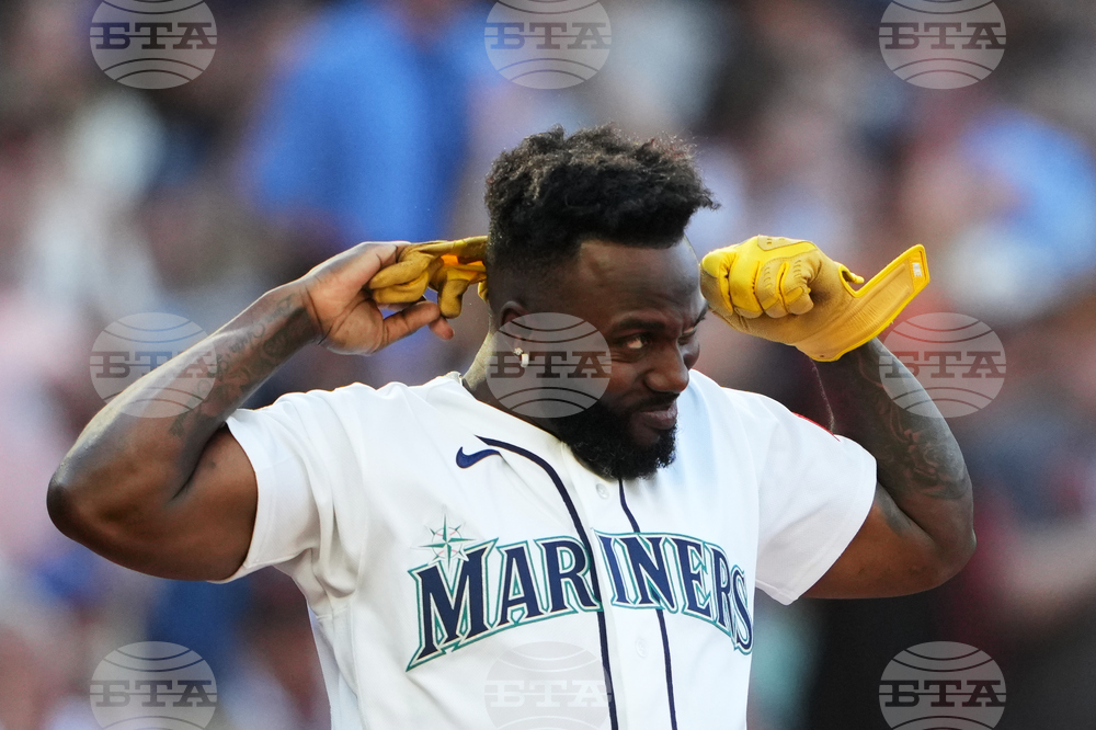 Giants Mariners Baseball