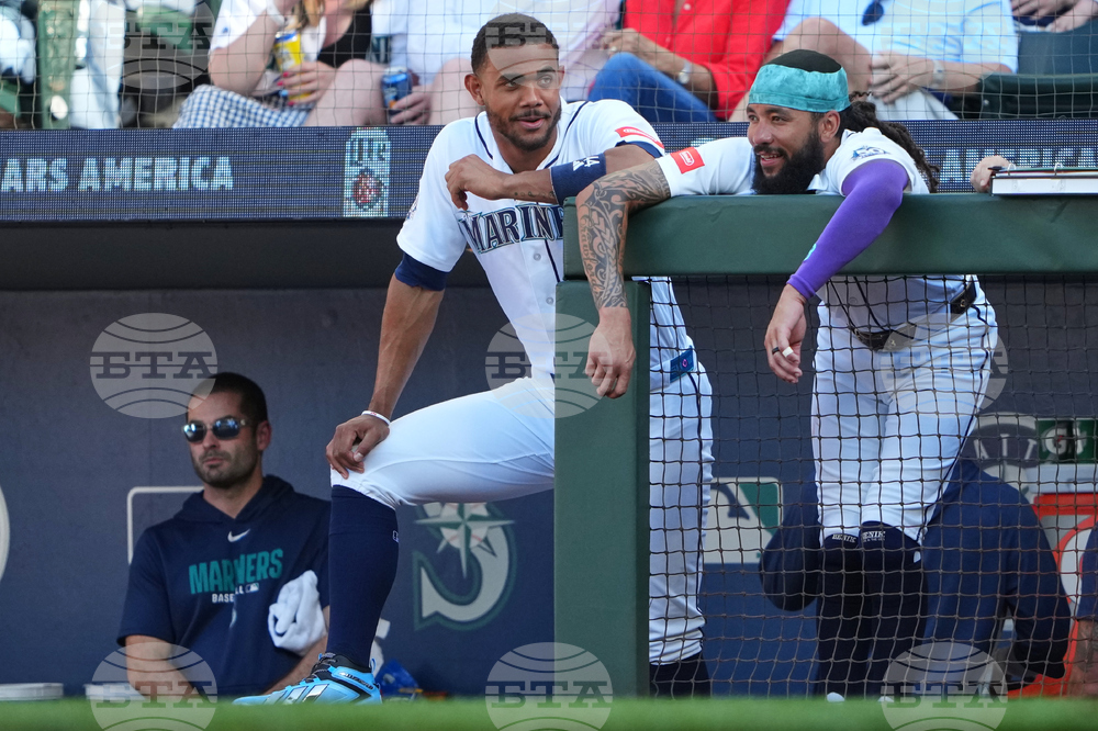 Giants Mariners Baseball