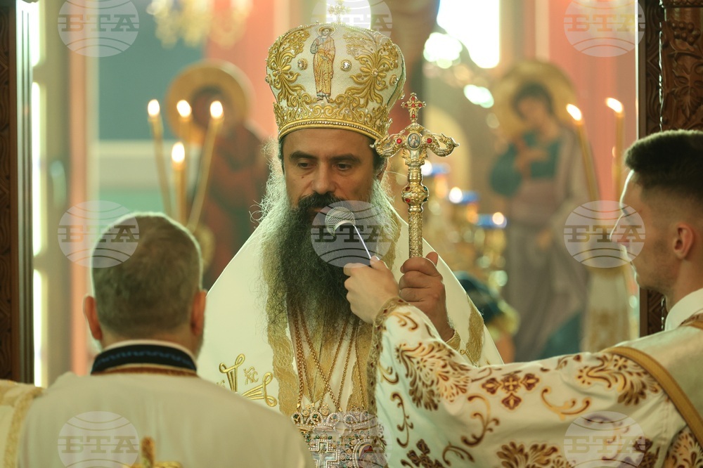 Патриарх Даниил - храм „Св. пророк Илия“ - литургия