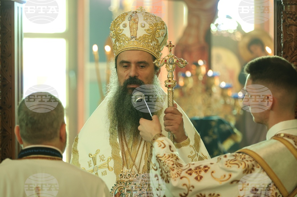 Патриарх Даниил - храм „Св. пророк Илия“ - литургия