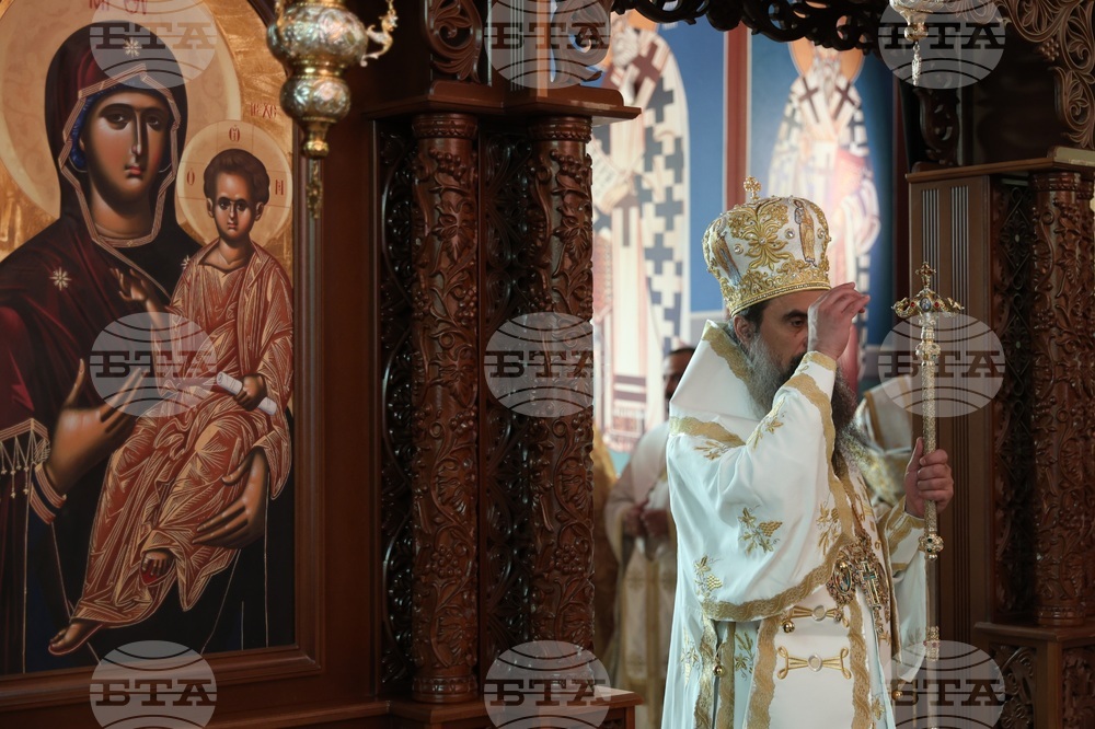 Патриарх Даниил - храм „Св. пророк Илия“ - литургия