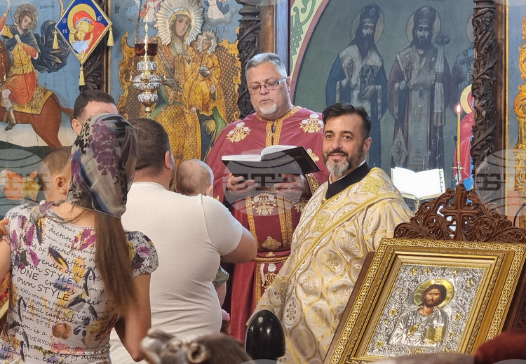Житието на св преподобна Макрина бе прочетено по време на