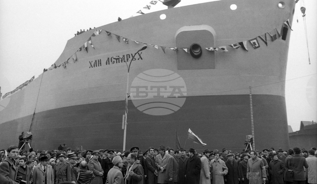 Варна танкер Хан Аспарух