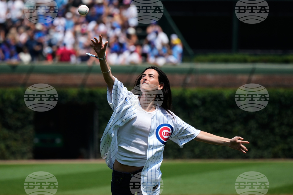 Twins Cubs Baseball
