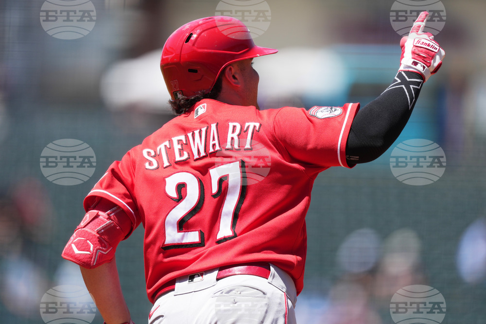 Reds Rockies Baseball