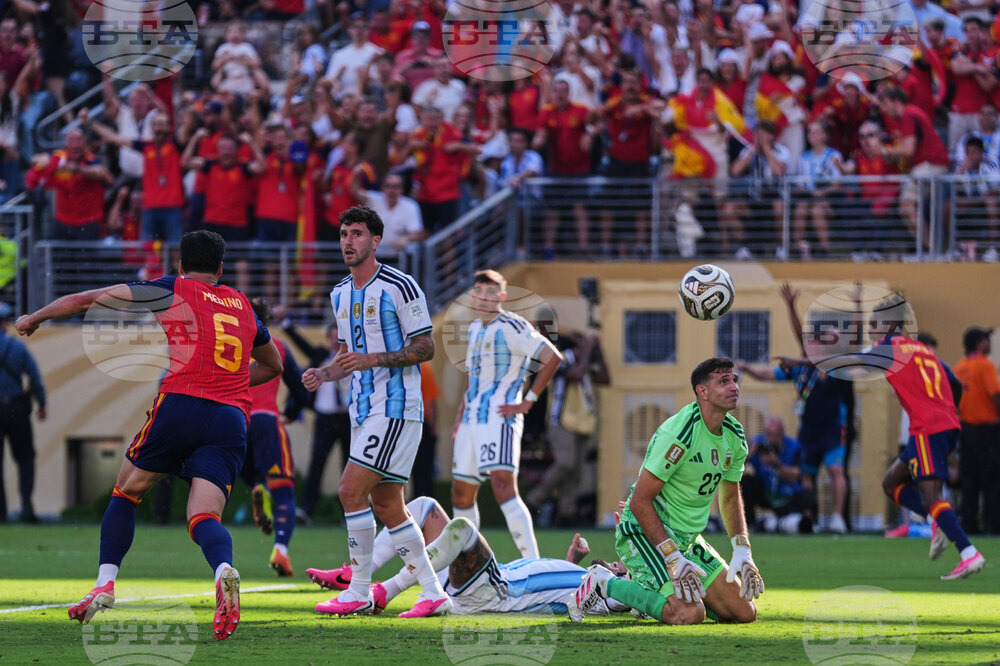 APTOPIX Argentina Spain WCup Soccer