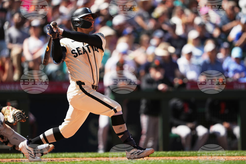 Giants Mariners Baseball