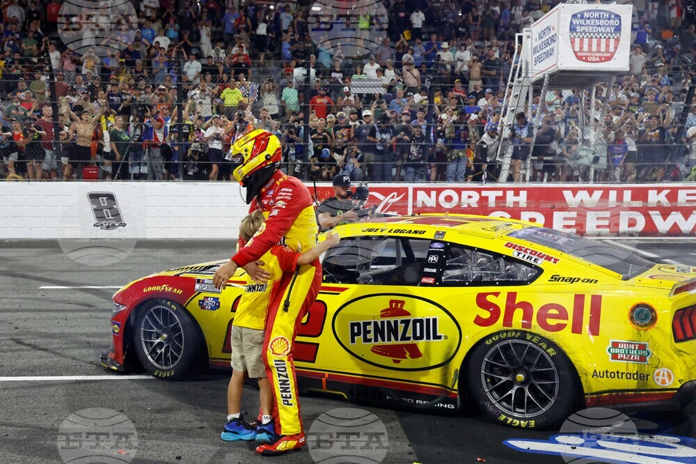 NASCAR North Wilkesboro Auto Racing