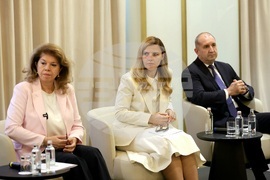 Хотел „Интерконтинентал“ - посланици - годишна конференция