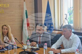 Разград - народни представители - областен управител - съвместна приемна