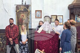 Село Градец - Видински митрополит Пахомий - литургия