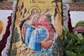 Село Градец - Видински митрополит Пахомий - литургия