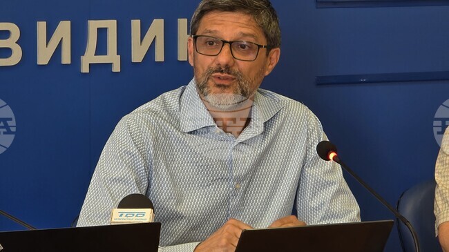 Видин има много личности, свързани с Пенчо Славейков, каза доц. Йордан Ефтимов