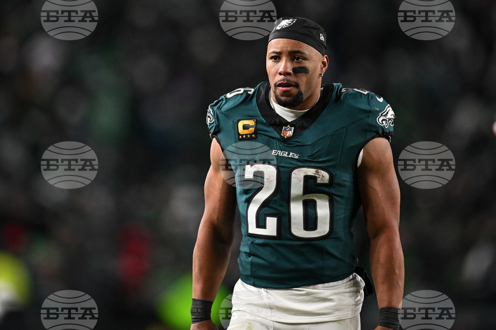 Eagles Barkley Home Break