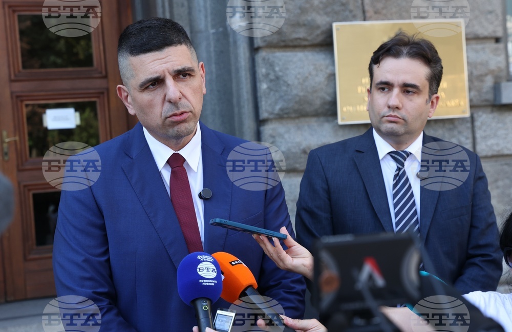 Democratic Bulgaria Demands Intelligence Briefing before Backing US Tanker Mission
