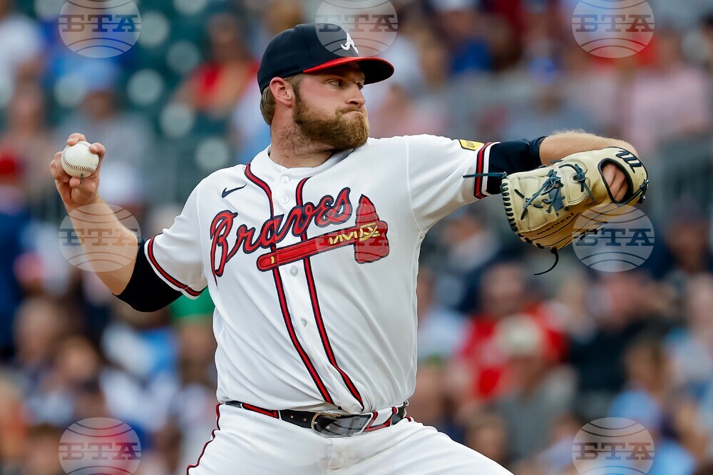 Padres Braves Baseball