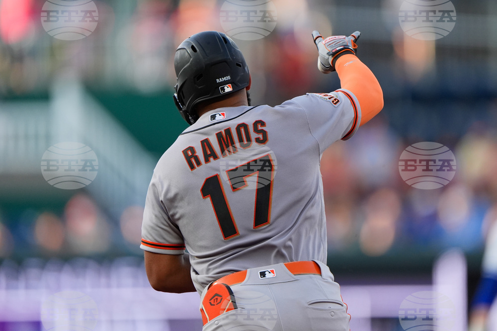 Giants Royals Baseball