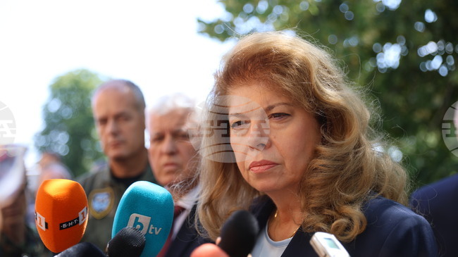US Tanker Aircraft at Bezmer Air Base Would Not Make Bulgaria Party to Military Action in Iran, President Says