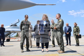 Авиобаза Граф Игнатиево - Илияна Йотова - посещение