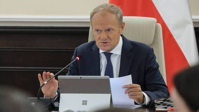 ПАП: Доходите на лекарите в Полша ще бъдат ограничени до 16 пъти минималната работна заплата, заяви премиерът Туск 
