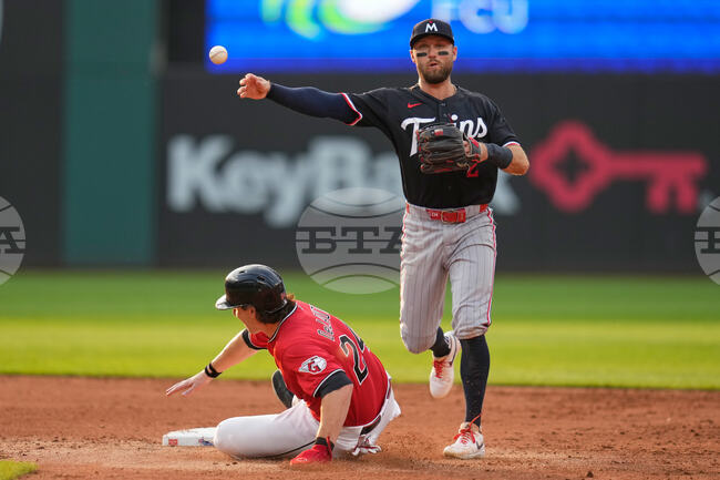 Twins Guardians Baseball