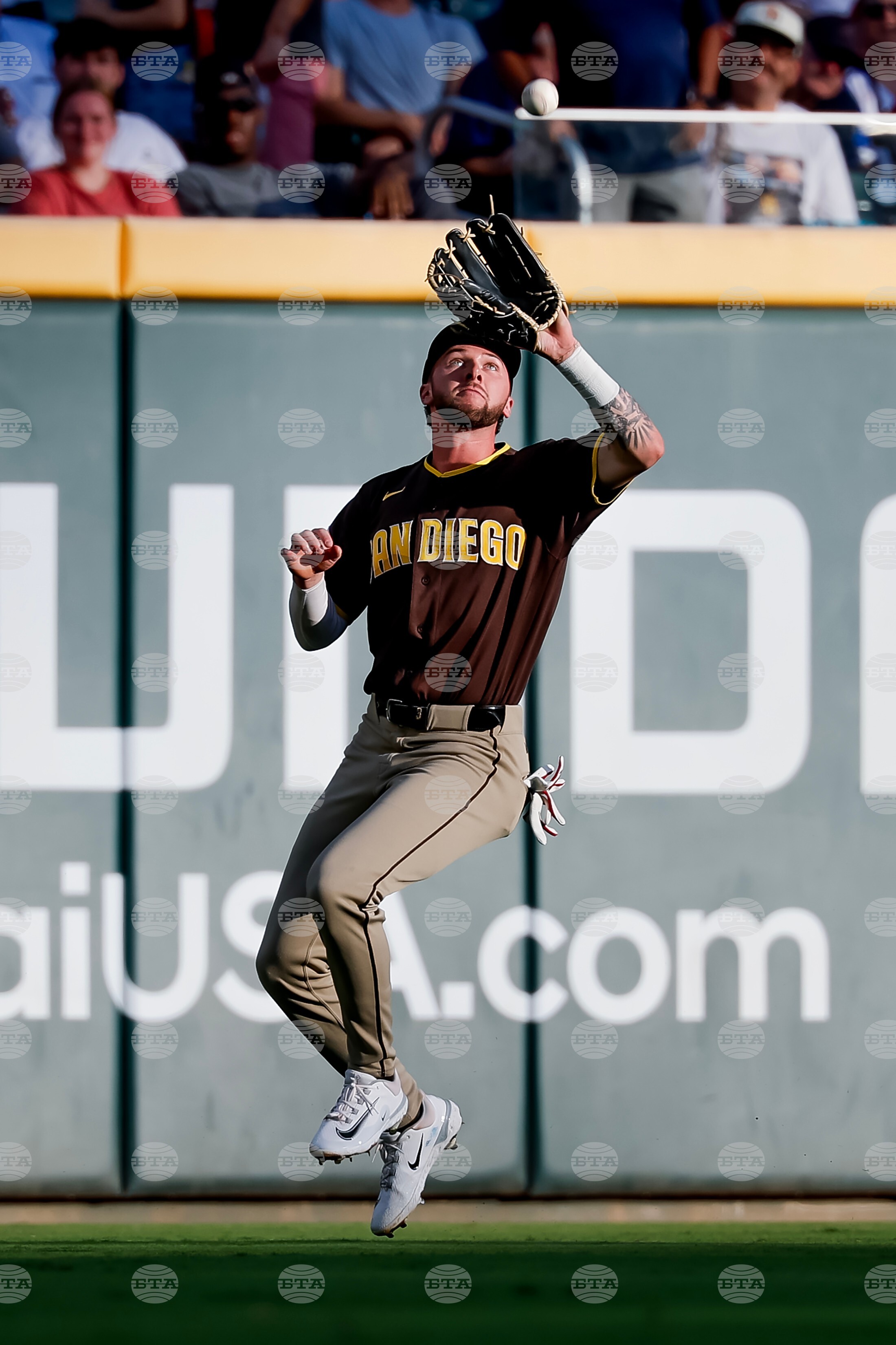 Padres Braves Baseball