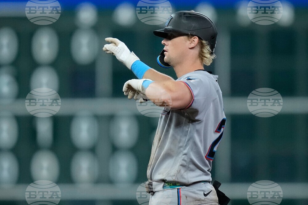 Marlins Astros Baseball