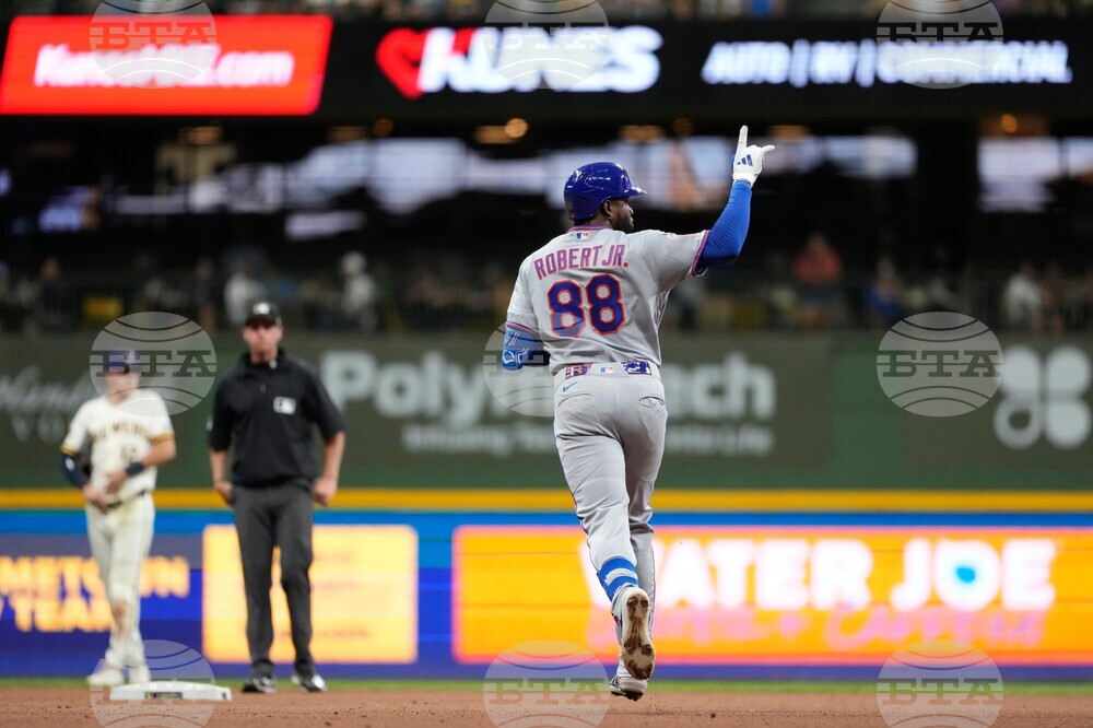 Mets Brewers Baseball