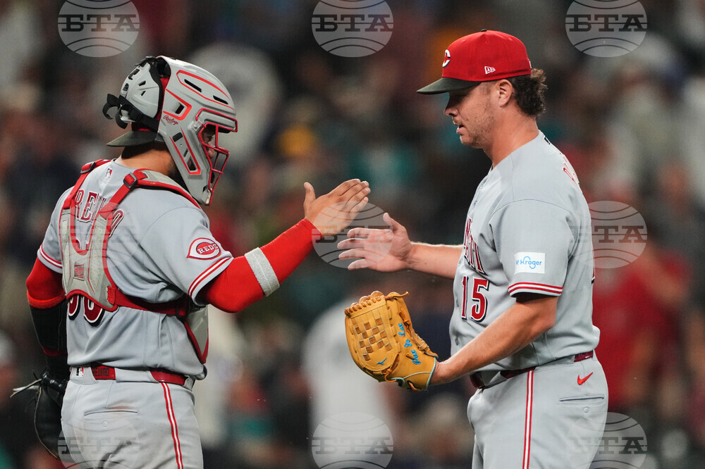 Reds Mariners Baseball