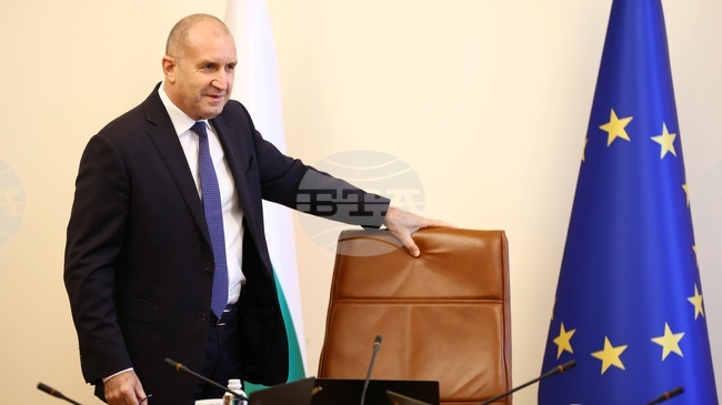Партньорството между България и САЩ в енергетиката обсъди премиерът Румен Радев в телефонен разговор с министър Крис Райт