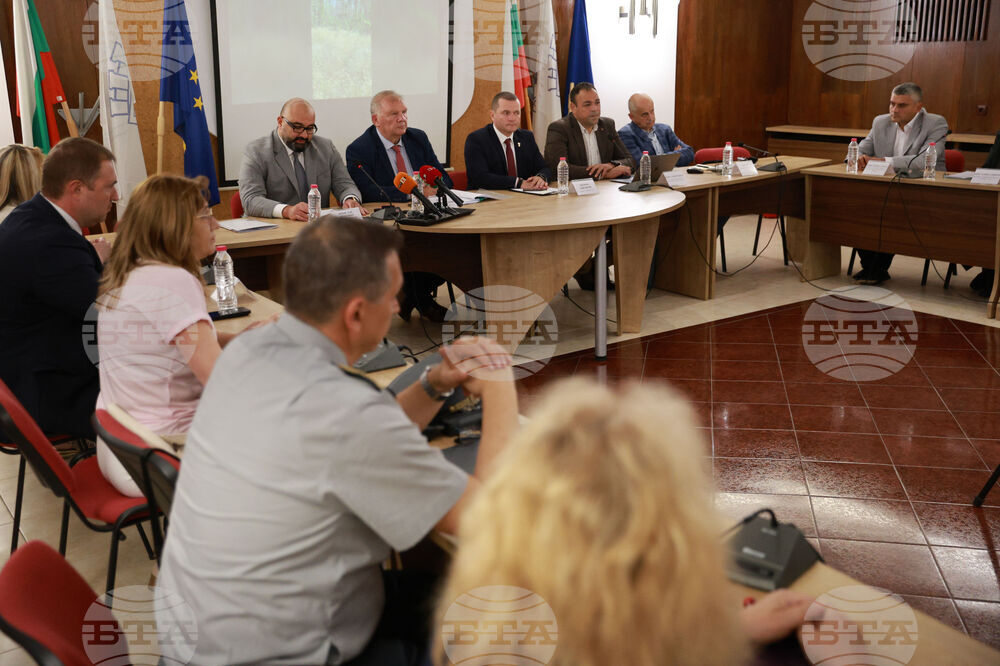 Русе - „Съхнене на горите и полезащитните пояси в Североизточна България - проблеми и решения“ - пресконференция