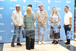 Бургас - Burgas International Film Festival - премиера „Жени извън употреба“