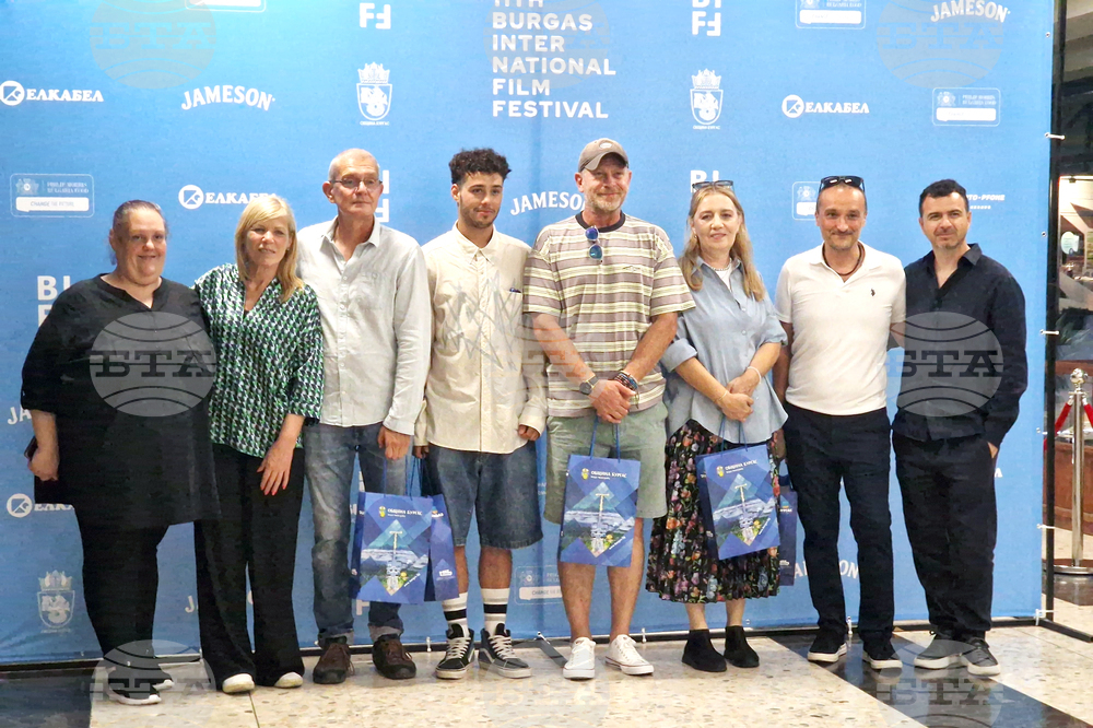 Бургас - Burgas International Film Festival - премиера „Жени извън употреба“