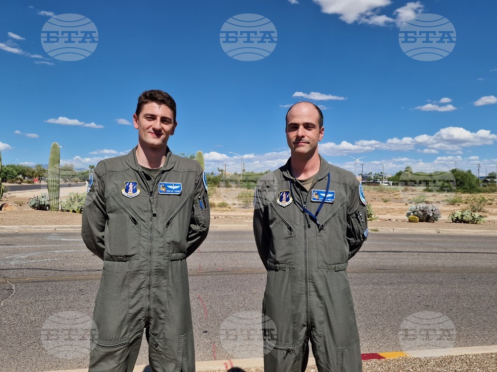 САЩ - Аризона - Тусон - изтребители F-16 - български пилоти - обучение
