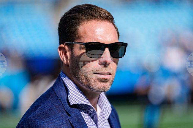 Panthers Report Football