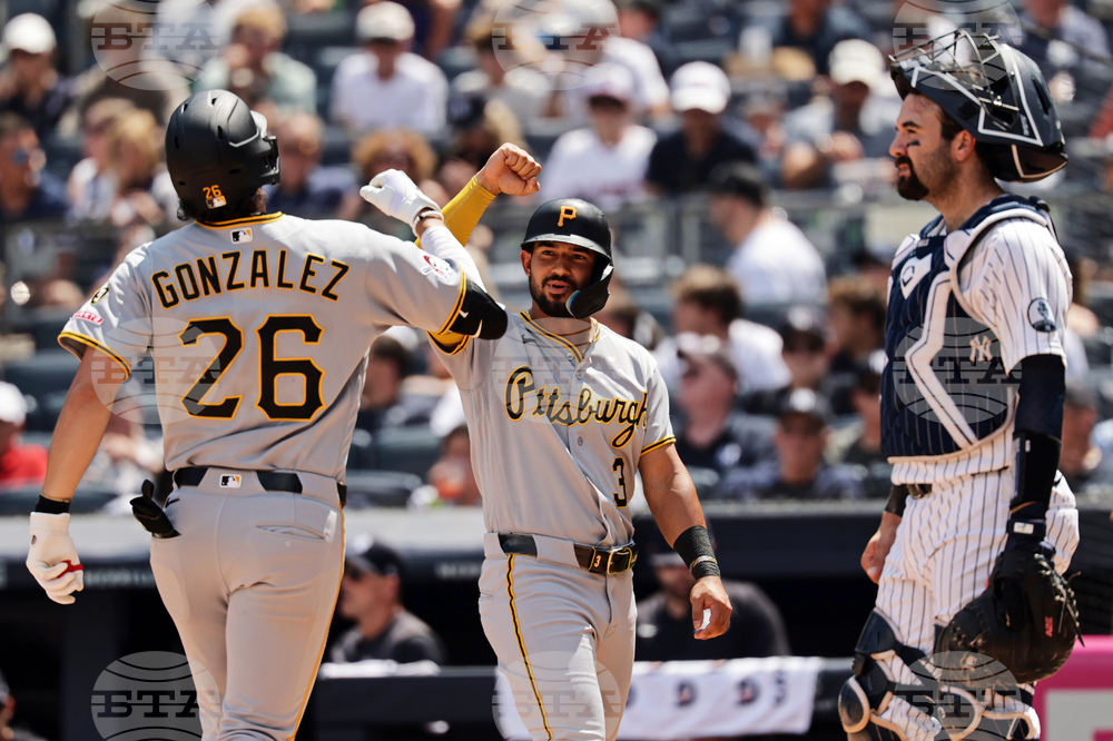Pirates Yankees Baseball