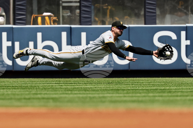 APTOPIX Pirates Yankees Baseball