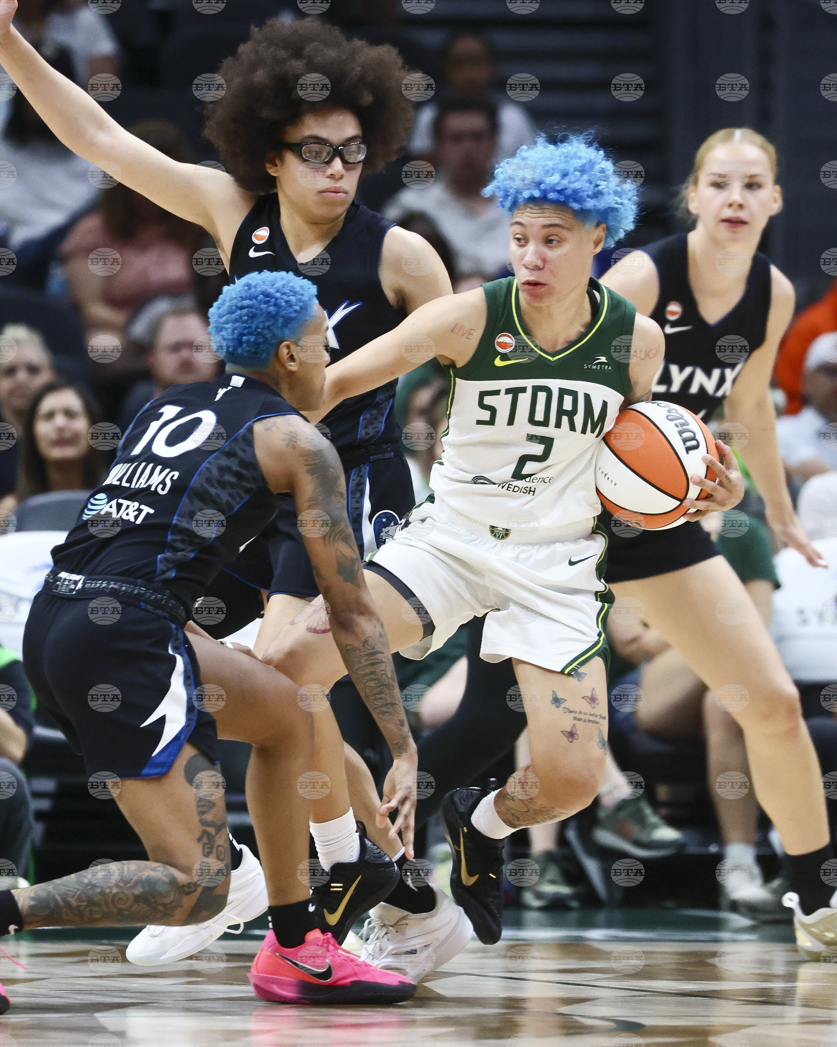 Lynx Storm Basketball