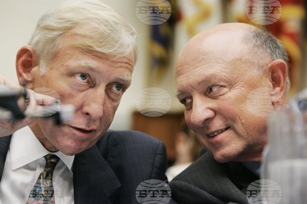 Obit James Woolsey