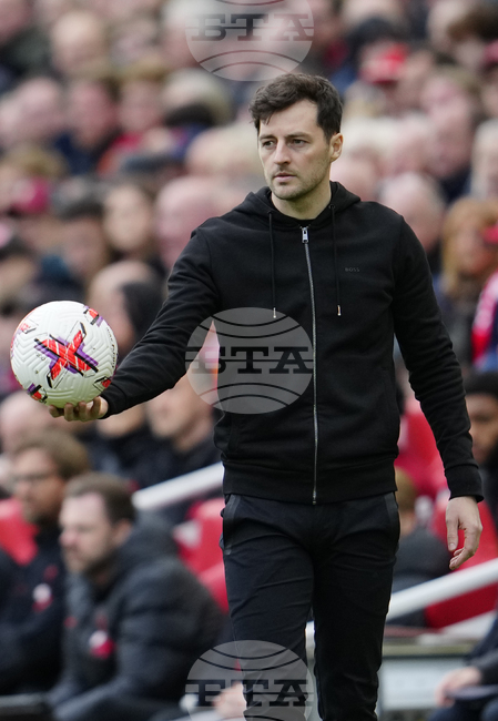 Уест Бромич освободи мениджъра си Райън Мейсън